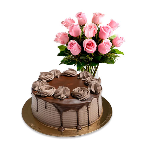Chocolate Cake with Pink Roses