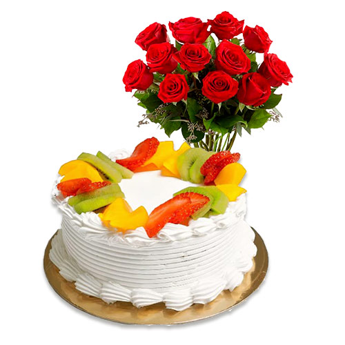 Fruit Cake with Red Roses